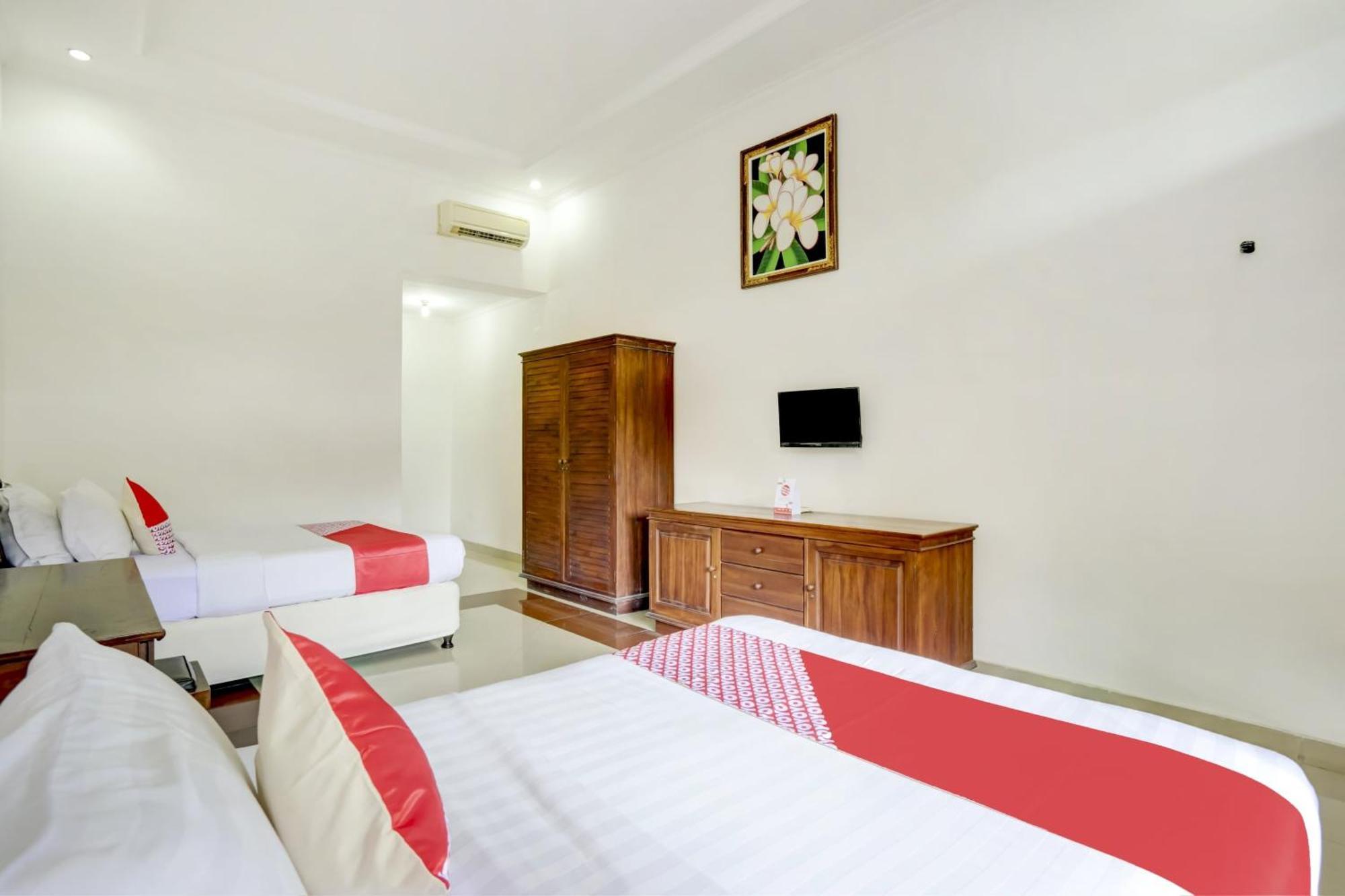 Super Oyo 3261 Hotel Ratu Denpasar Extérieur photo