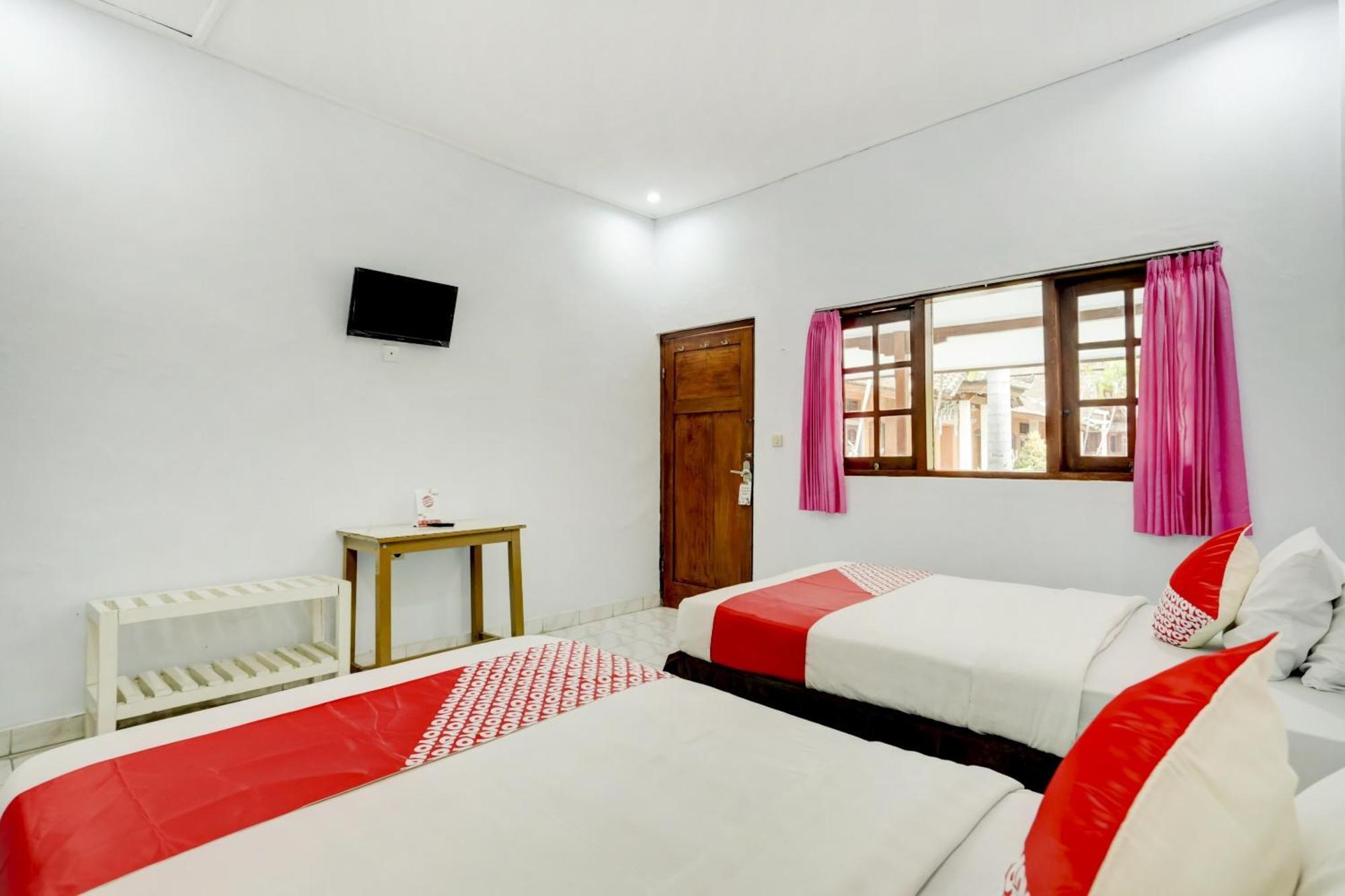 Super Oyo 3261 Hotel Ratu Denpasar Extérieur photo