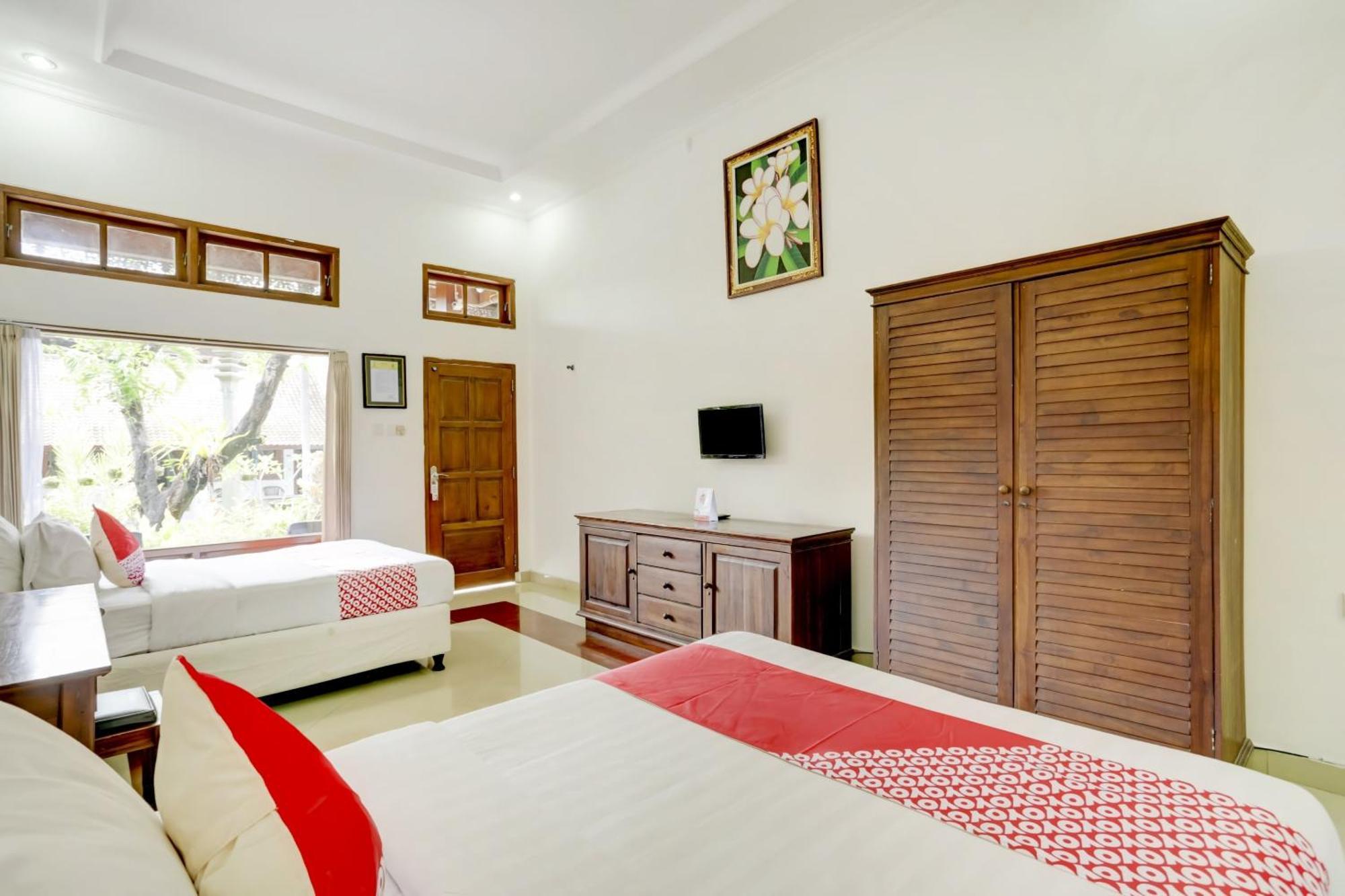 Super Oyo 3261 Hotel Ratu Denpasar Extérieur photo